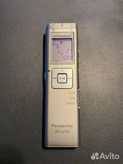 Диктофон Panasonic RR-US750