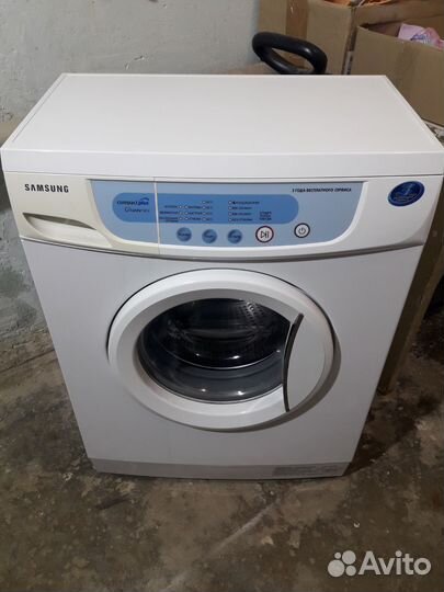 Стиральная машина Samsung(узкая)