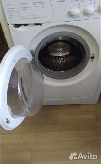 Стиральная машинка indesit
