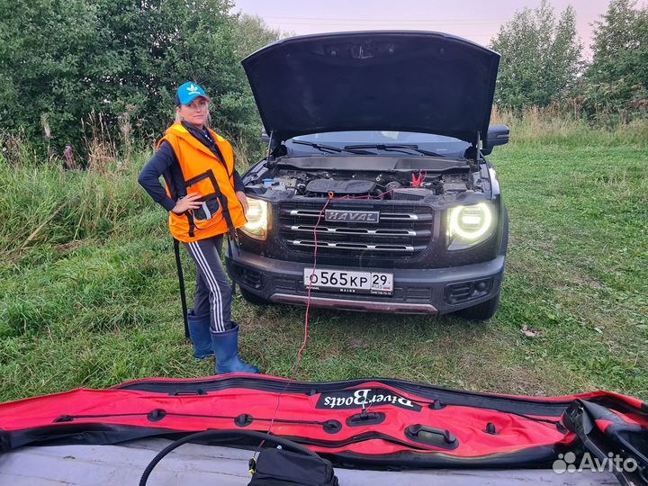 Лодка Ривербот с мотором Марин NS 9.9