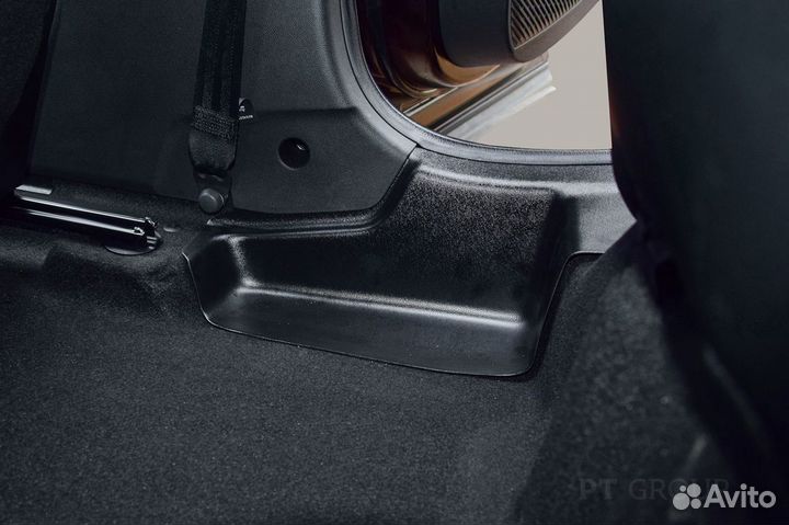 Накладки на ковролин 4 шт. (ABS) Renault arkana