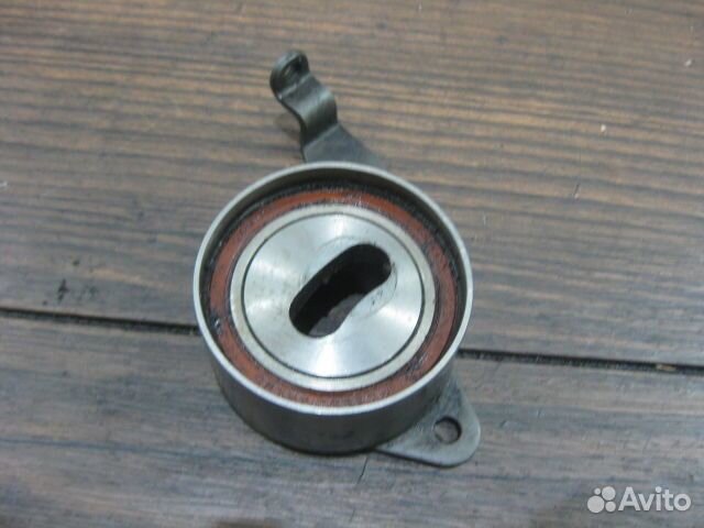 Ролик-натяжитель Toyota Camry (XV10) IV (1991–1996