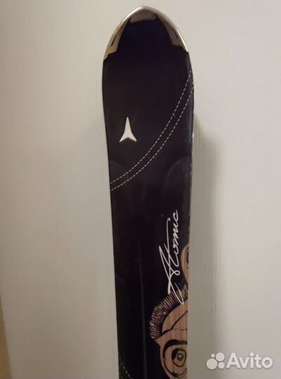 Горные лыжи Atomic 149
