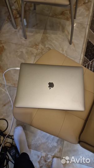 MacBook Pro 15 2017, A1707 core I7 2.8ghz/16/512