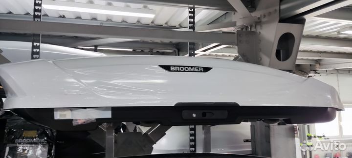 Автобокс, бокс на крышу