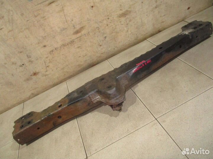 Балка передняя поперечная Toyota Corolla (E150)