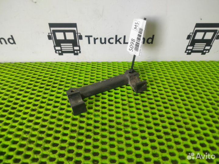 Кронштейн фары противотуманной правый Man Tgx