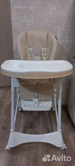 Стульчик для кормления kari