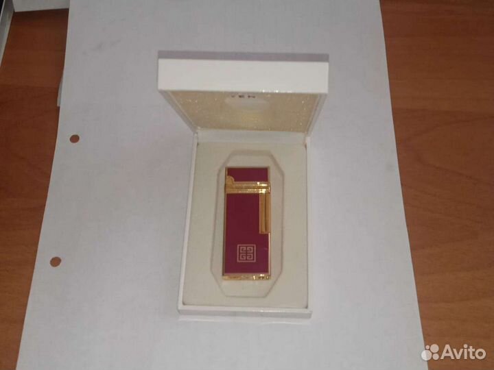 Зажигалка газовая Givenchi