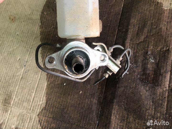 Toyota camry 30 тормозной цилиндр