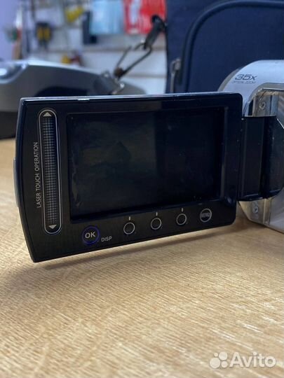 Видеокамера JVC GZ-MG330