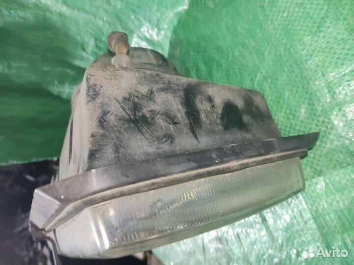 Фара правая Ваз 2104 универсал 1.5 2004