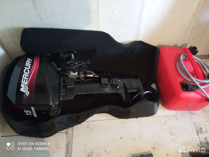 Лодочный мотор Mercury 15 (США)