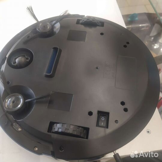 Робот пылесос моющий новый