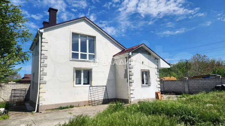 Дом 154,3 м² на участке 6 сот.