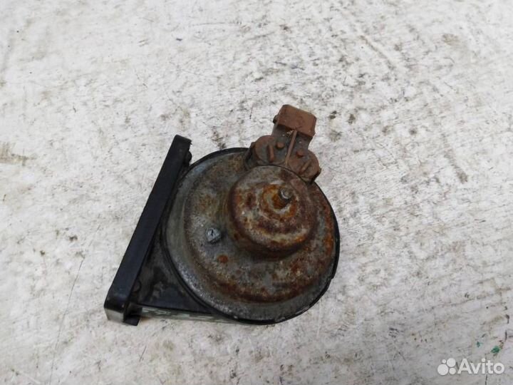 Сигнал звуковой (клаксон)