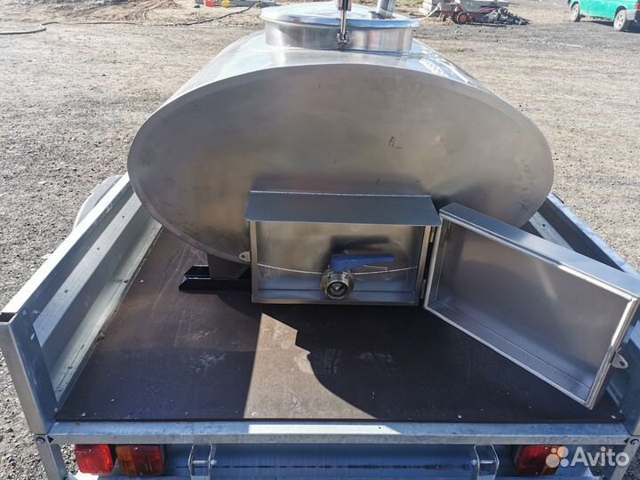 Автоцистерна 300л,молоковоз,термос для молока