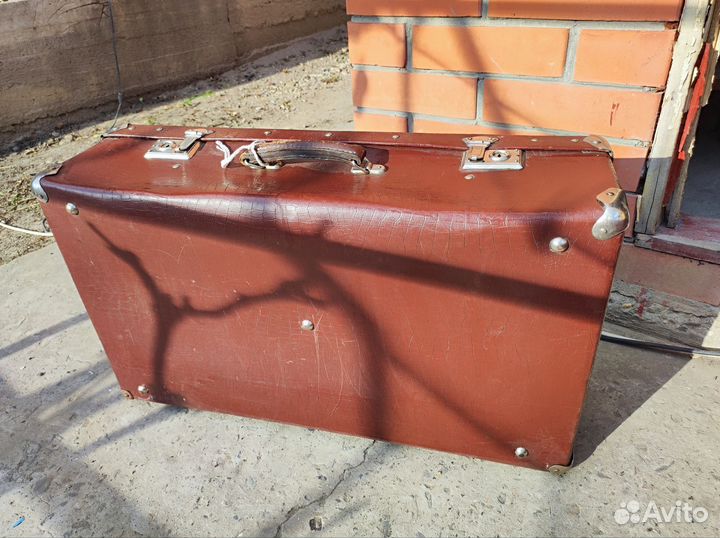 Чемодан советский