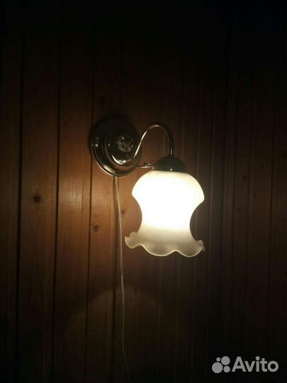 Светильник настенный