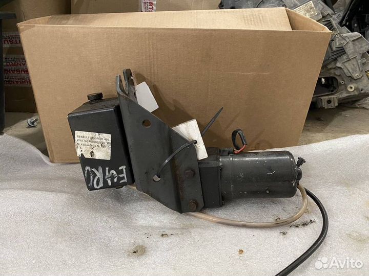 Насос подъема кабины Renault Magnum 5010629261