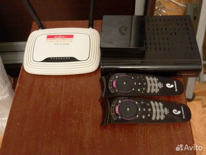 Тв приставка. Роутер. Модем. Ростелеком