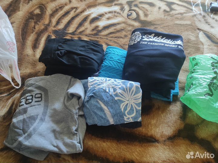 Женские вещи пакетом бесплатно