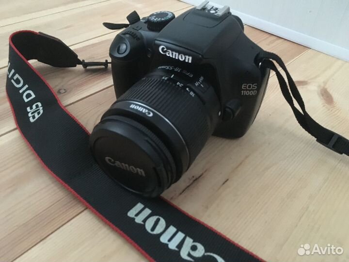 Продам canon EOS 1100D