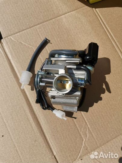 Карбюратор для 150 кубового скутера 152QMI 157QMJ