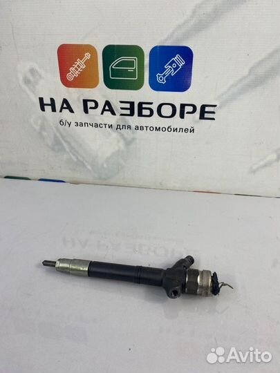 Форсунка Toyota Land Cruiser 200 1VD-FTV 2008