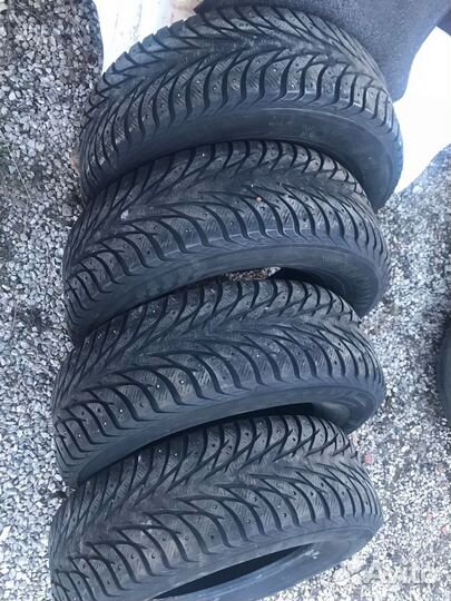 Yokohama Ice Guard F700S 245/70 R16