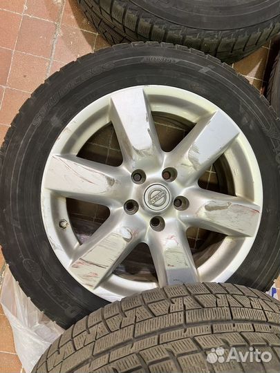Колеса зимние 215/60R17 с литьем б/у