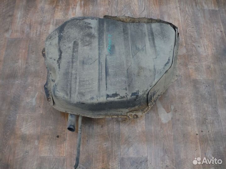 Бак топливный Mitsubishi Galant 7 1996