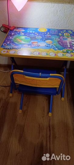 Детский стол и стул