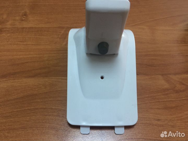 Запчасти для колясок (перекладина стульчик Perego)