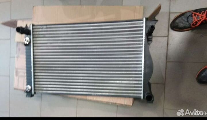 Радиатор ауди 100