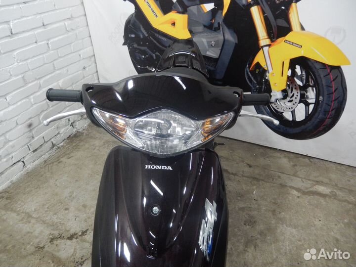 Скутер Honda Dio AF63 Z4 инжектор только из Японии