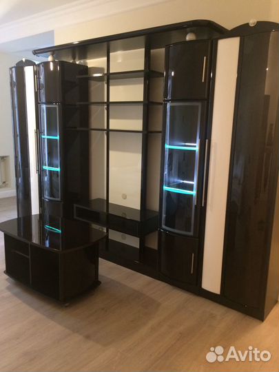 Гостиная Новелла 69 Венге/Белый Глянец