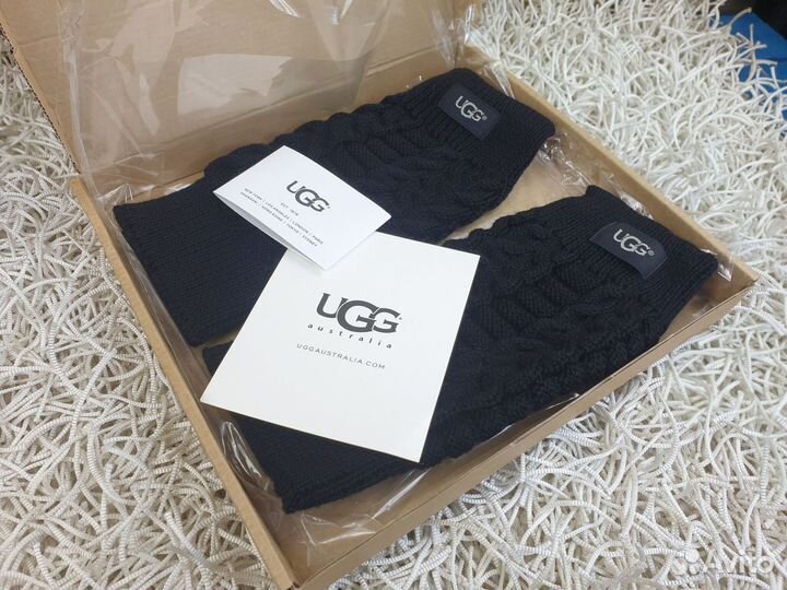 Варежки UGG