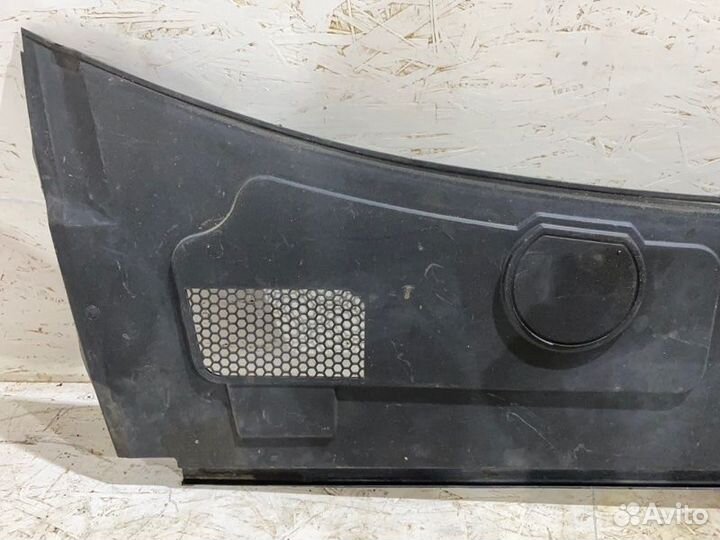 Жабо переднее Audi A6 C6 2.0 2008