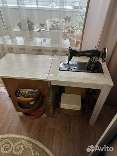 Швейная машинка ножная Подольск
