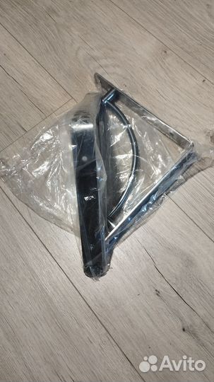 Менсолодержатель