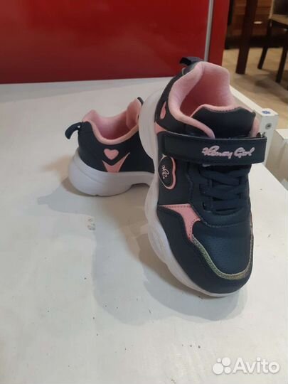 Кроссовки для девочки 27 размер