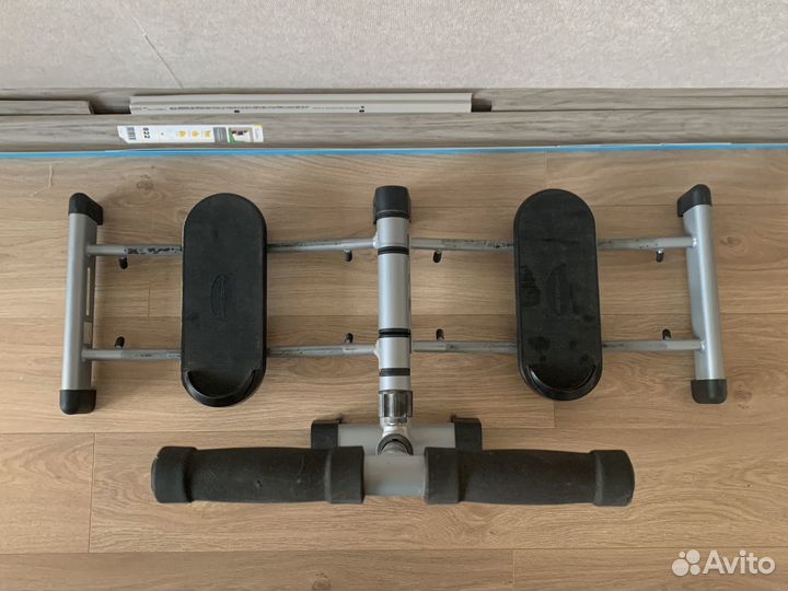 Тренажер для ног и ягодиц Leg Magic