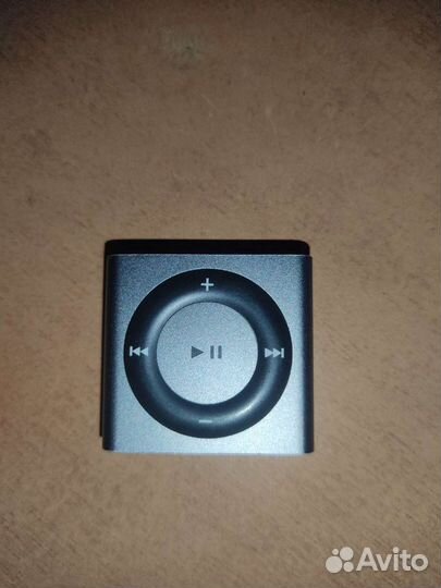 iPod Shuffle 4