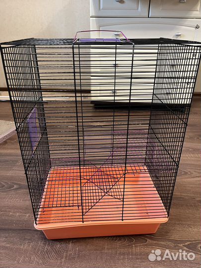 Клетка для грызунов просторная