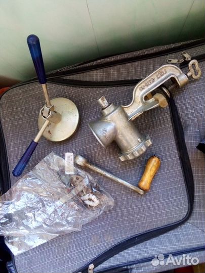 Мясорубка СССР машинка для закатки банок