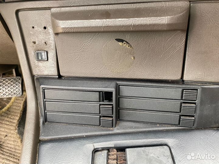 Пепельница BMW E23