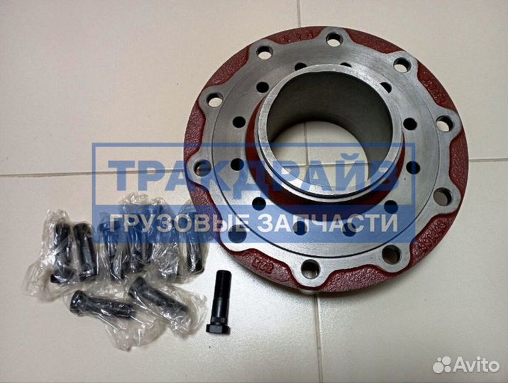 Ступица Ивеко Стралис задняя с болтами