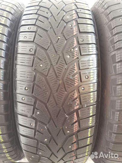Gislaved NordFrost 100 SUV 235/65 R17 108T