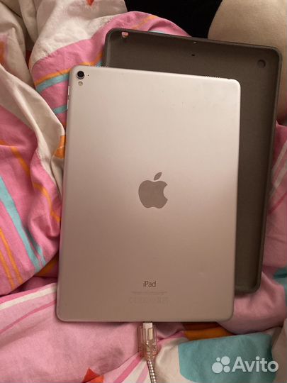 iPad pro 9.7